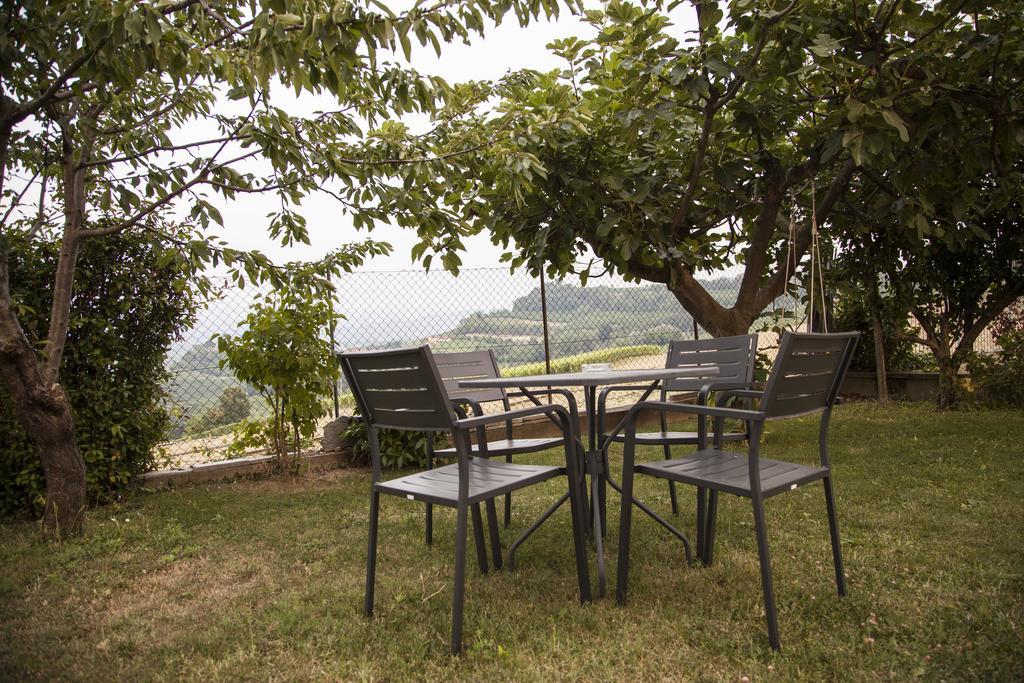 B&B Alba In Langhe Verduno Exterior photo