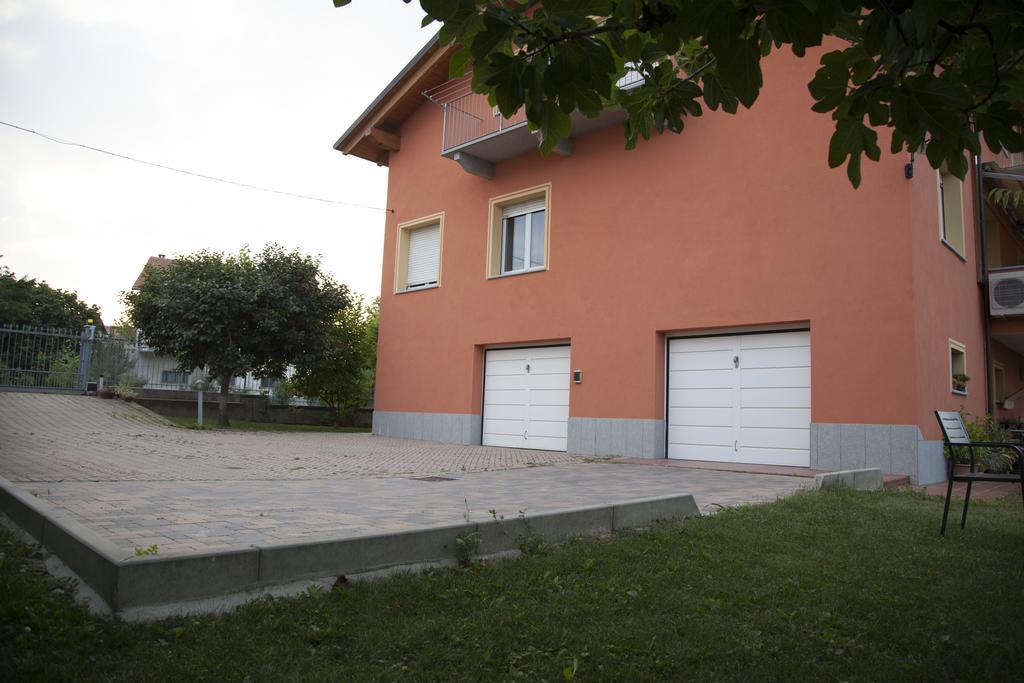 B&B Alba In Langhe Verduno Exterior photo